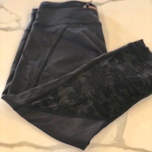 Lululemon Crop with Camo Mesh & Rose Gold Details